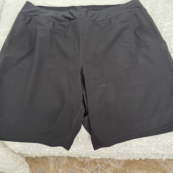 Land’s End Board Shorts (never worn) - Picture 1 of 6